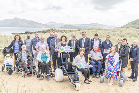 Cathaoirleach  of Donegal County Council Cllr Liam Blaney, Mayor of Letterkenny-Milford Municipal District Cllr Kevin Bradley, Donegal County Council Staff, Members of Irish Wheelchair Association and Donegal Centre of Independent Living, community members and supplier of equipment at the launch of the Magherawarden boardwalk and mobility equipment. 